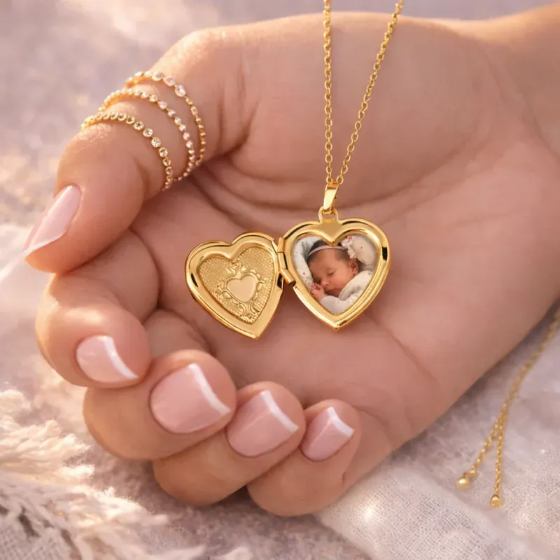 Collier médaillon cœur ouvrant avec photo personnalisée, métal doré ou argenté