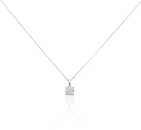Collier pendentif argenté cluster de pierres blanches brillantes, chaîne fine forçat, styl